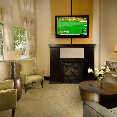Redmond Inn Bagian luar foto