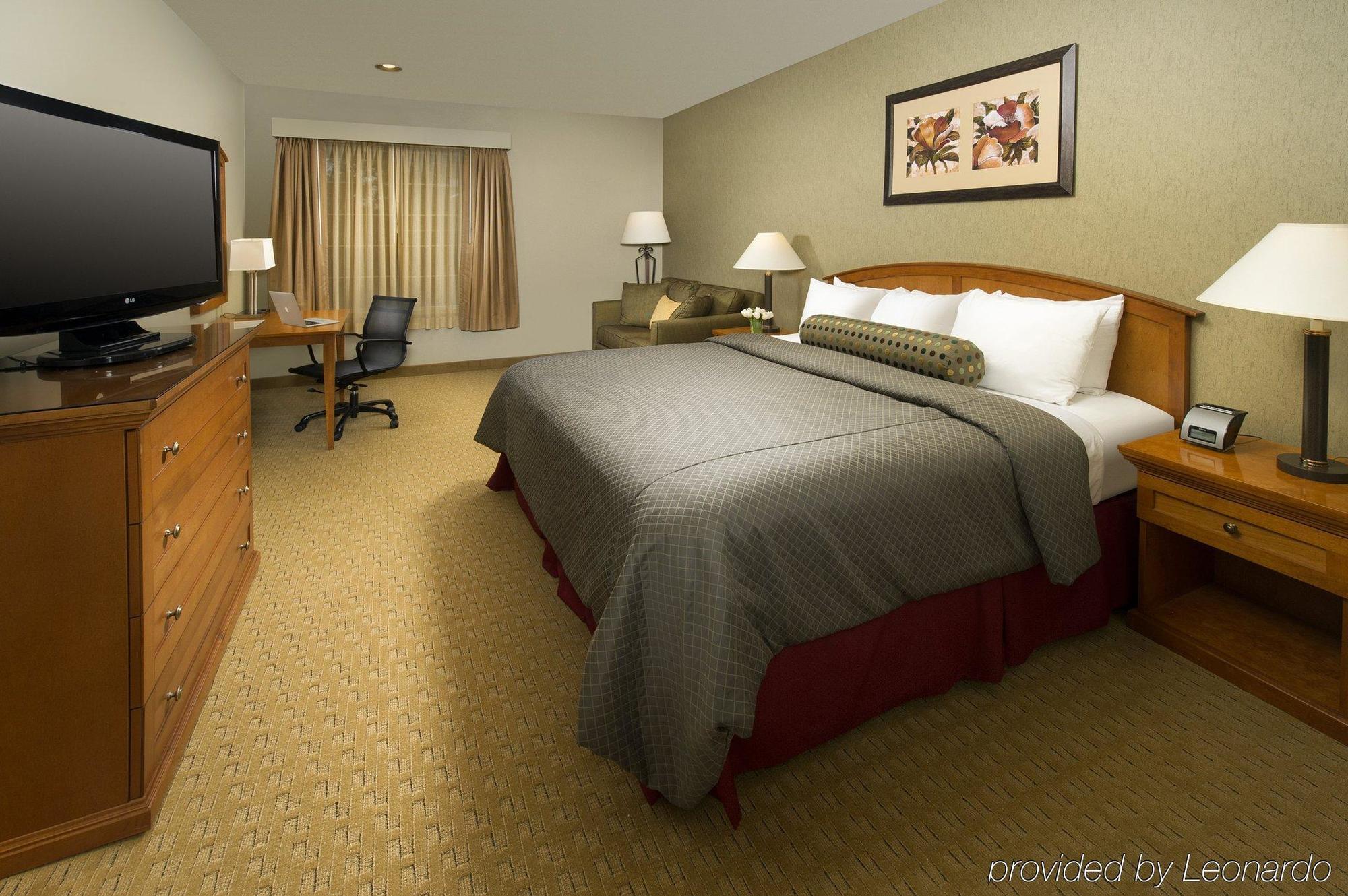 Redmond Inn Bagian luar foto